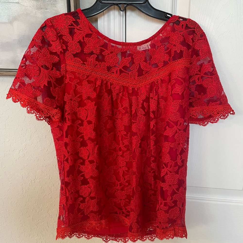 Willow and Clay Women’s Red Lace Intricate Floral S/S Lined Top-Sz XS-Quick
